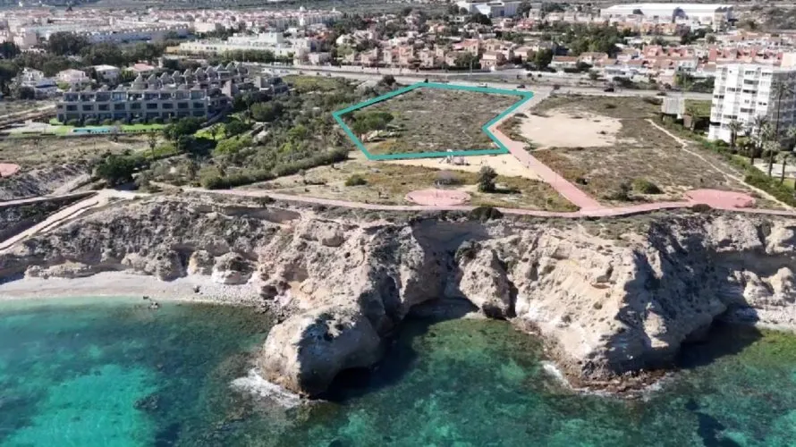 Apartamento de 3 dormitorios en El Campello, España No. 1293 № 6