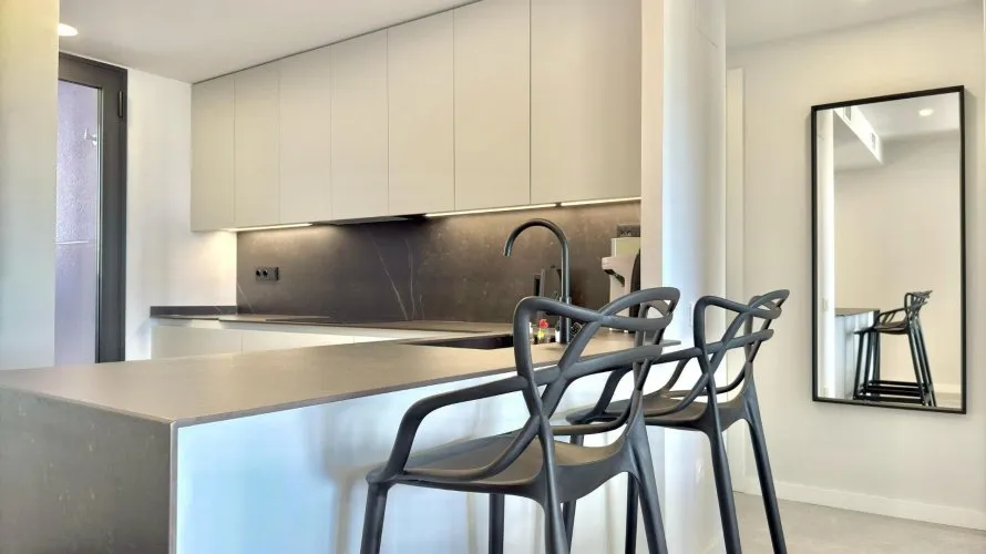 Apartamento de 2 dormitorios en Finestrat, España No. 1205 № 4