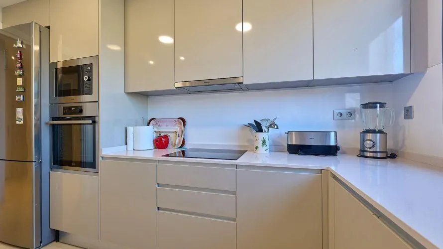 Apartamento de 3 dormitorios en Alicante, España No. 1215 № 6