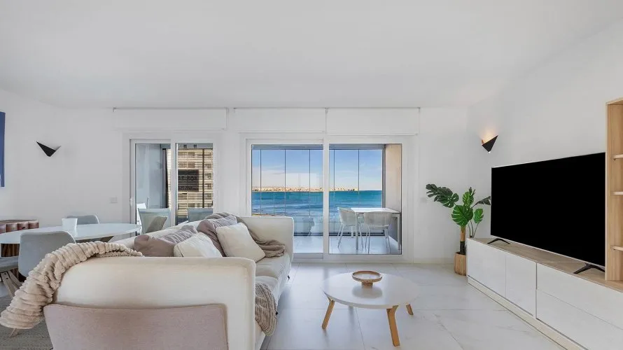 Apartamento de 2 dormitorios en Torrevieja, España No. 1220 № 13