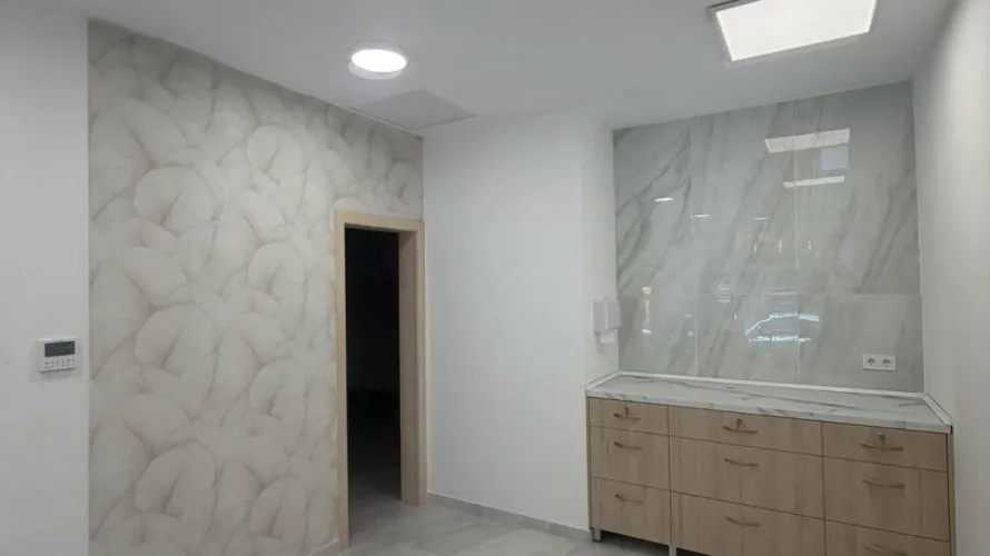Propiedad comercial de 87.85m² en Torrevieja, España No. 1282 № 12
