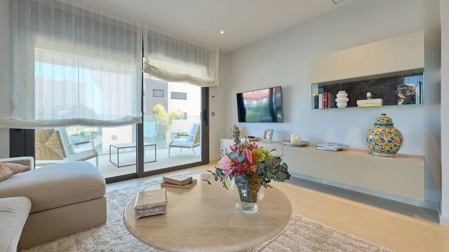Apartamento de 3 dormitorios en Alicante, España No. 1215 № 5