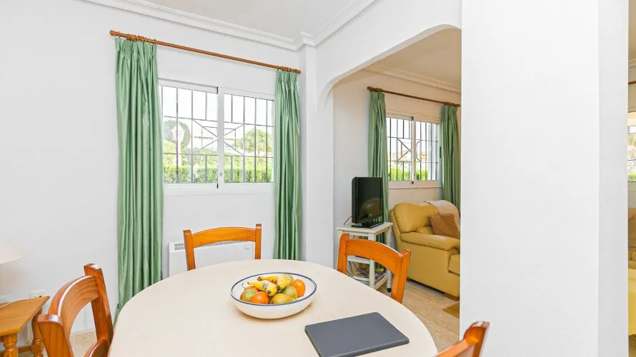 Apartamento de 89m² en Torrevieja, España No. 1256 № 16