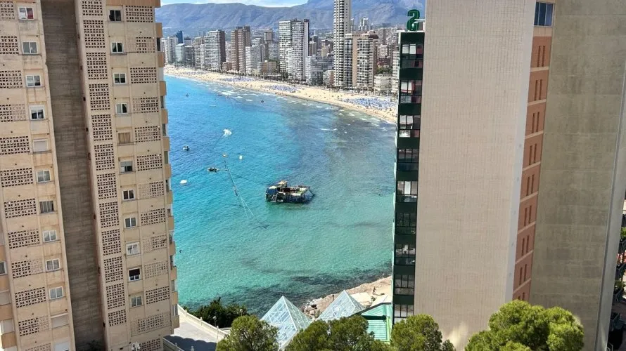 Apartamento de 1 dormitorio en Benidorm, España No. 1170 № 21