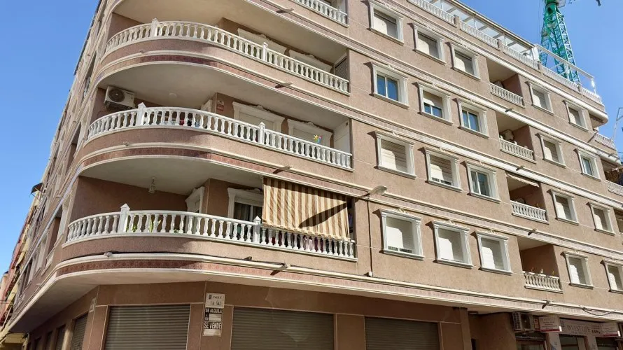 Apartamento de 3 dormitorios en Torrevieja, España No. 1237 № 27