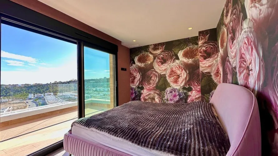 Villa de 3 dormitorios en Finestrat, España No. 1188 № 6