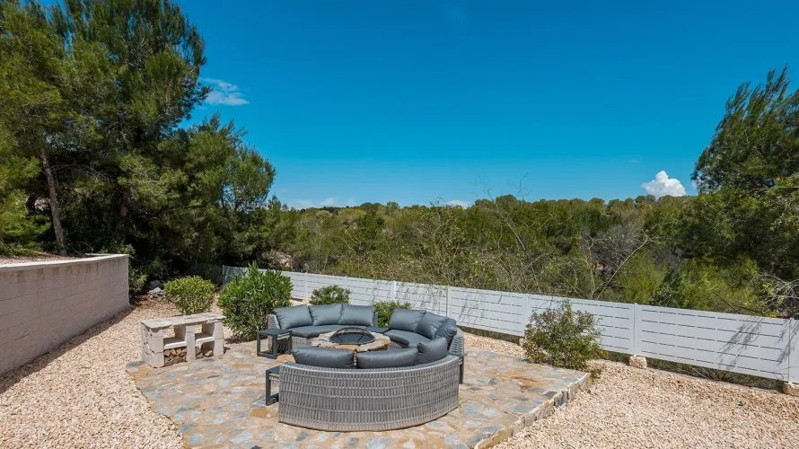 Villa de 4 dormitorios en Orihuela, España No. 1189 № 16