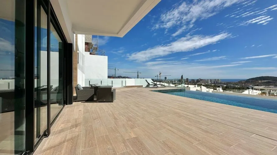 Villa de 3 dormitorios en Finestrat, España No. 1188 № 22
