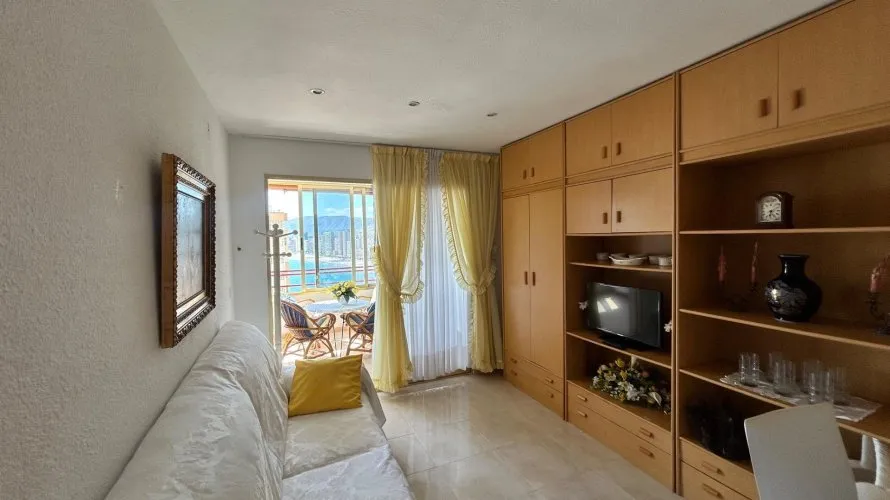 Apartamento de 1 dormitorio en Benidorm, España No. 1170 № 13