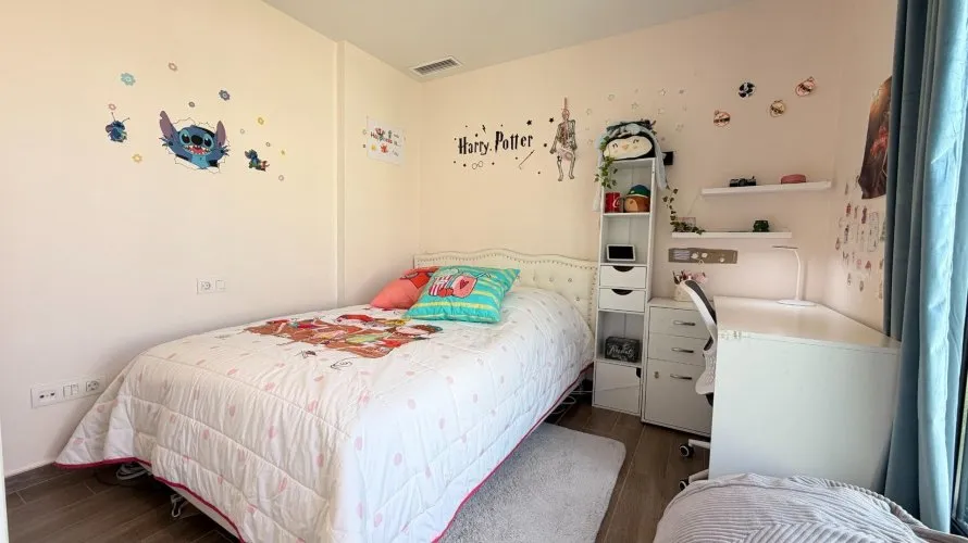 Villa de 5 dormitorios en Torrevieja, España No. 1167 № 26