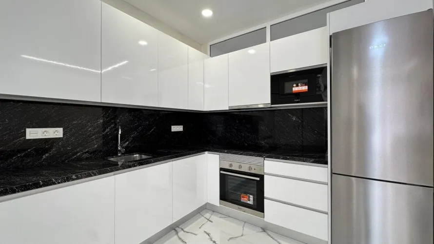 Apartamento de 2 dormitorios en Torrevieja, España No. 1270 № 5