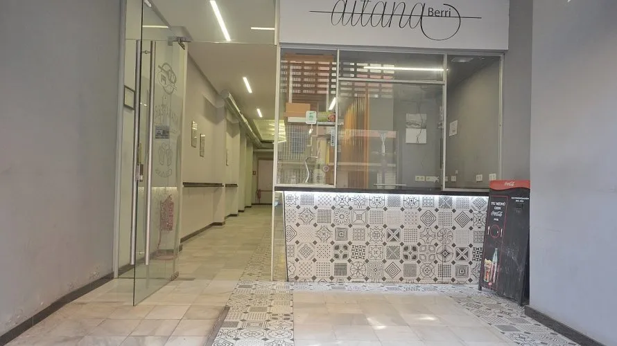 Propiedad comercial de 200m² en Torrevieja, España No. 1252 № 21