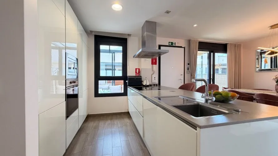 Villa de 5 dormitorios en Torrevieja, España No. 1167 № 12