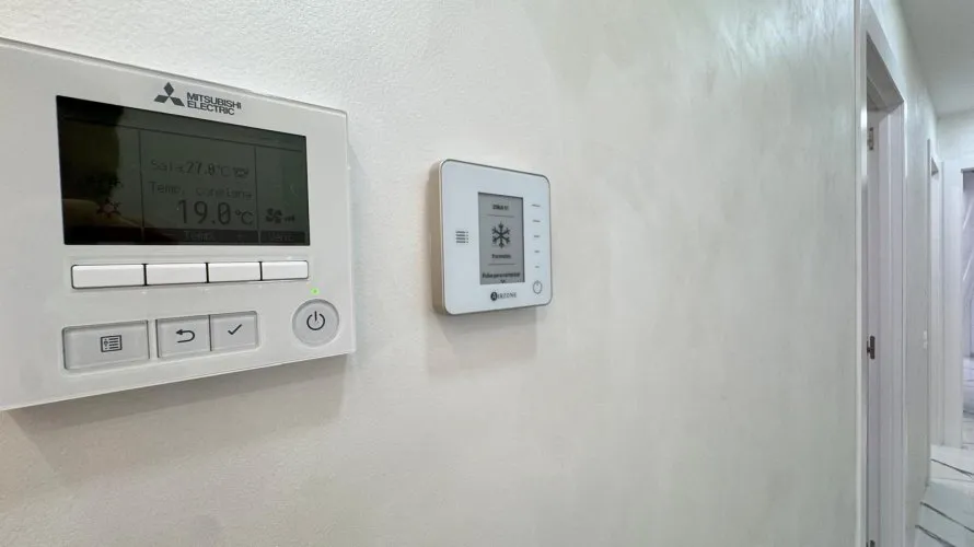 Apartamento de 2 dormitorios en Torrevieja, España No. 1270 № 15