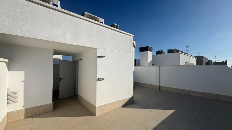 Ático de 3 dormitorios en Alicante, España No. 1227 № 25