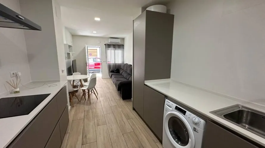 Apartamento de 2 dormitorios en Alicante, España No. 1162 № 6