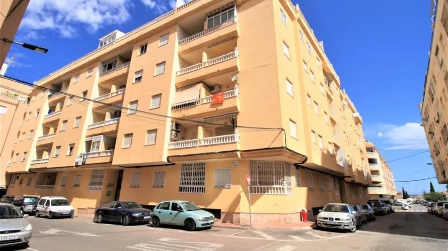 Apartamento de 1 dormitorio en Torrevieja, España No. 1473 № 11
