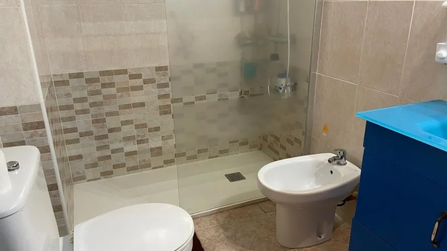 Apartamento de 2 dormitorios en Torrevieja, España No. 1428 № 16