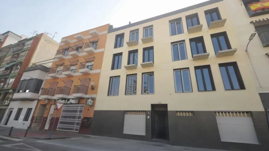 Apartamento de 2 dormitorios en Alicante, España No. 1301 № 6