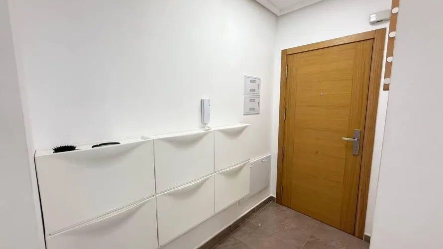 Apartamento de 1 dormitorio en Torrevieja, España No. 1402 № 5