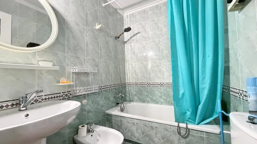Apartamento de 1 dormitorio en Torrevieja, España No. 1467 № 15