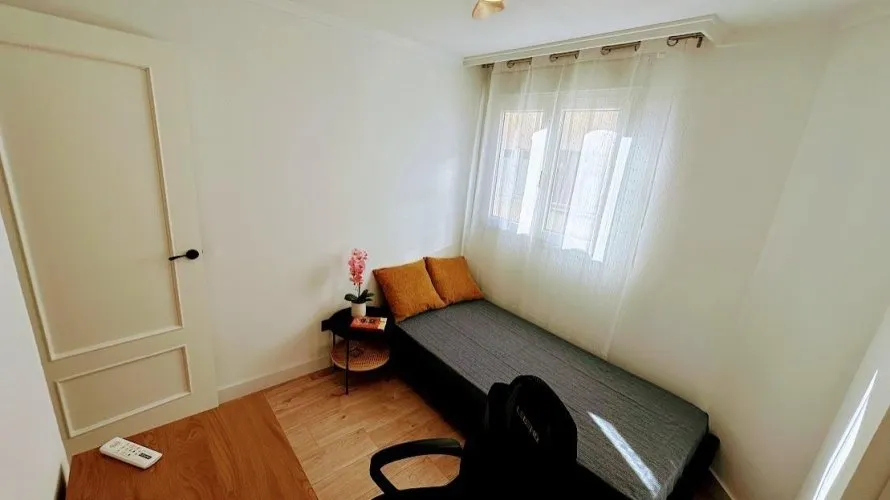 Apartamento de 2 dormitorios en Torrevieja, España No. 1437 № 5