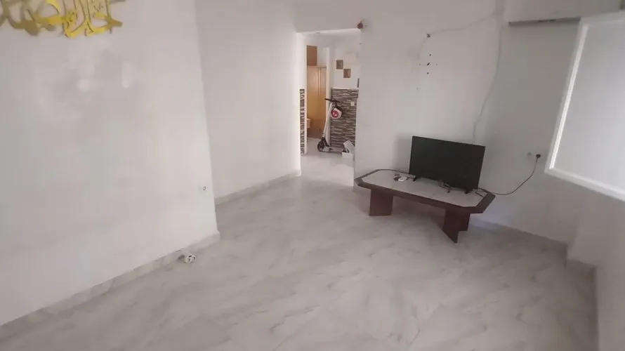 Apartamento de 3 dormitorios en Alicante, España No. 1496 № 1