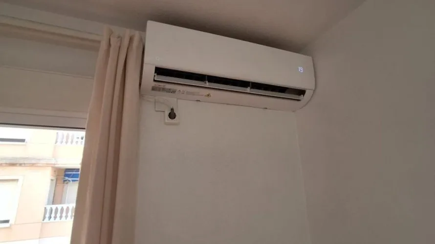 Apartamento de 1 dormitorio en Torrevieja, España No. 1628 № 15