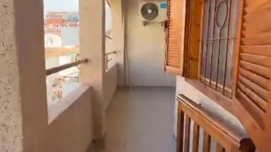 Apartamento de 73m² en Torrevieja, España No. 1552 № 2
