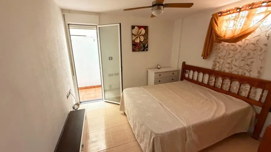 Apartamento de 2 dormitorios en Torrevieja, España No. 1564 № 11