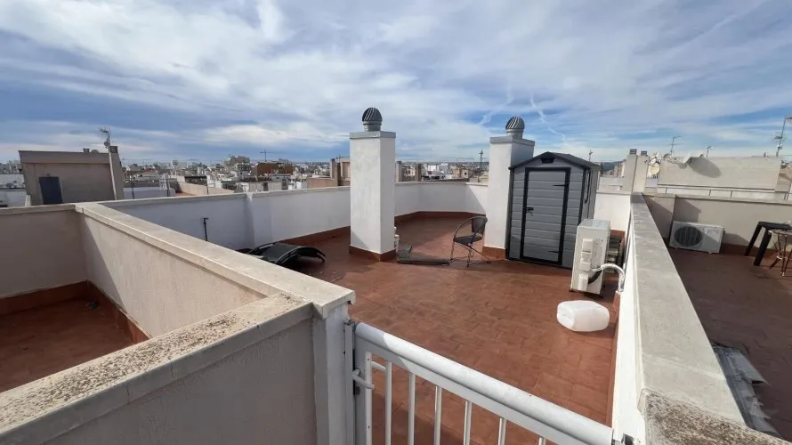 Ático de 75m² en Torrevieja, España No. 1507 № 1