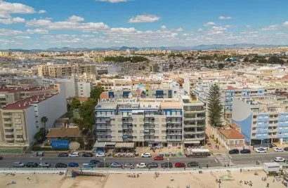 Apartamento de 1 dormitorio en Torrevieja, España No. 1350