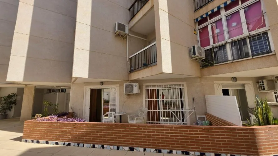 Apartamento de 1 dormitorio en Torrevieja, España No. 1574 № 13