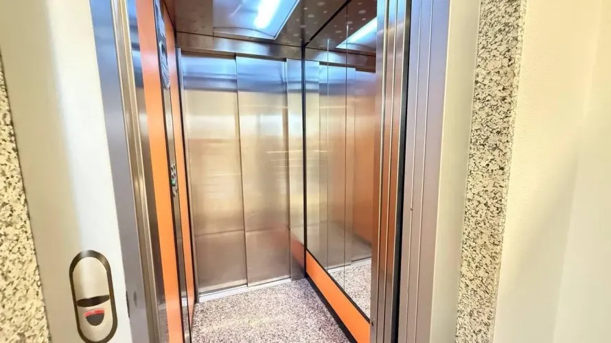 Apartamento de 1 dormitorio en Torrevieja, España No. 1402