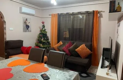 Apartamento de 2 dormitorios en Alicante, España No. 1454