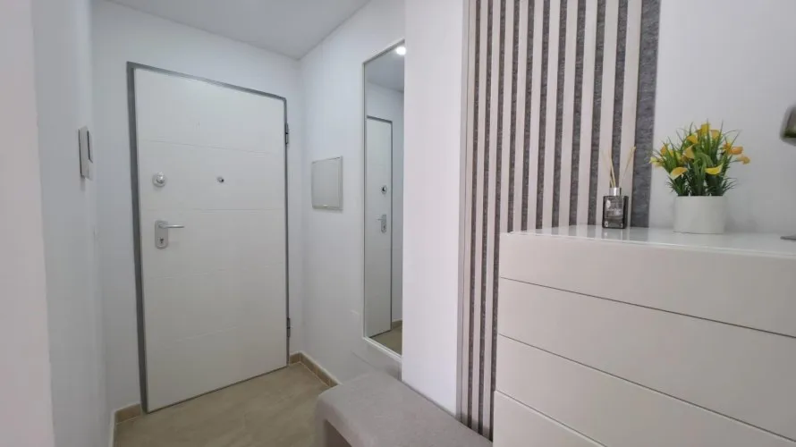 Apartamento de 3 dormitorios en Torrevieja, España No. 1367 № 3