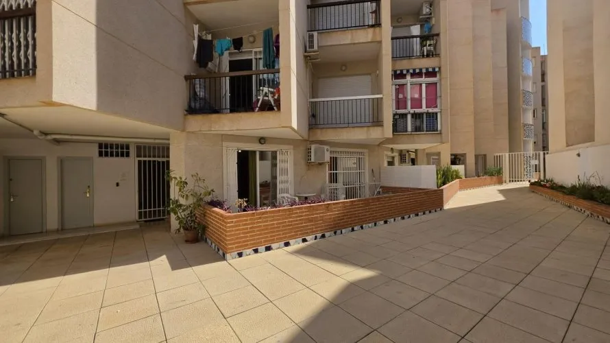 Apartamento de 1 dormitorio en Torrevieja, España No. 1574 № 11