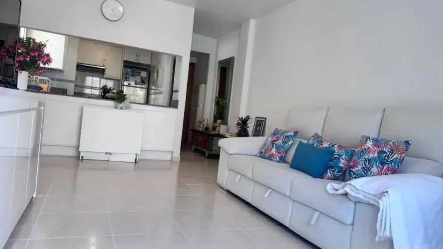 Apartamento de 1 dormitorio en Torrevieja, España No. 1350 № 11