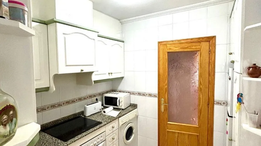 Apartamento de 3 dormitorios en Torrevieja, España No. 1452 № 9