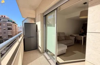 Apartamento de 1 dormitorio en Torrevieja, España No. 1542