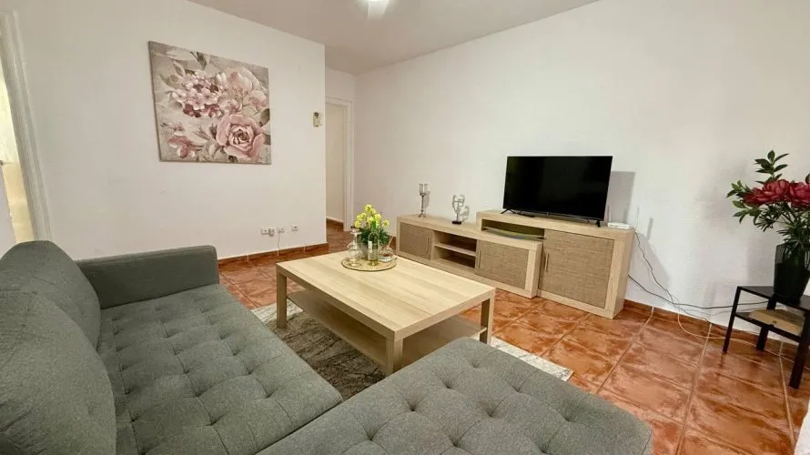 Apartamento de 2 dormitorios en Torrevieja, España No. 1384 № 20