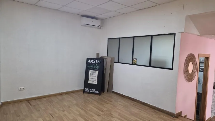 Propiedad comercial de 2 dormitorios en El Campello, España No. 1313 № 9