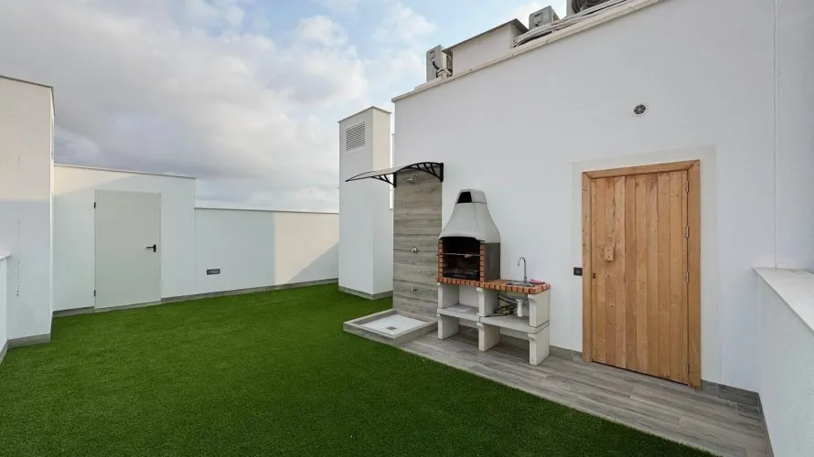 Apartamento de 1 dormitorio en Torrevieja, España No. 1589 № 8