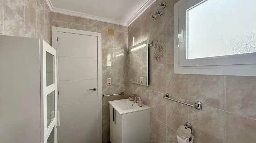 Apartamento de 1 dormitorio en Torrevieja, España No. 1478 № 4