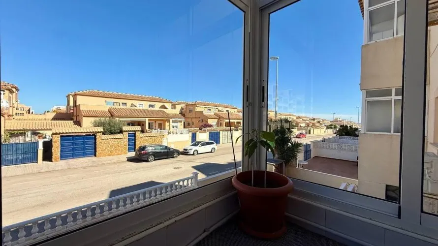 Apartamento de 2 dormitorios en Orihuela, España No. 1436 № 8