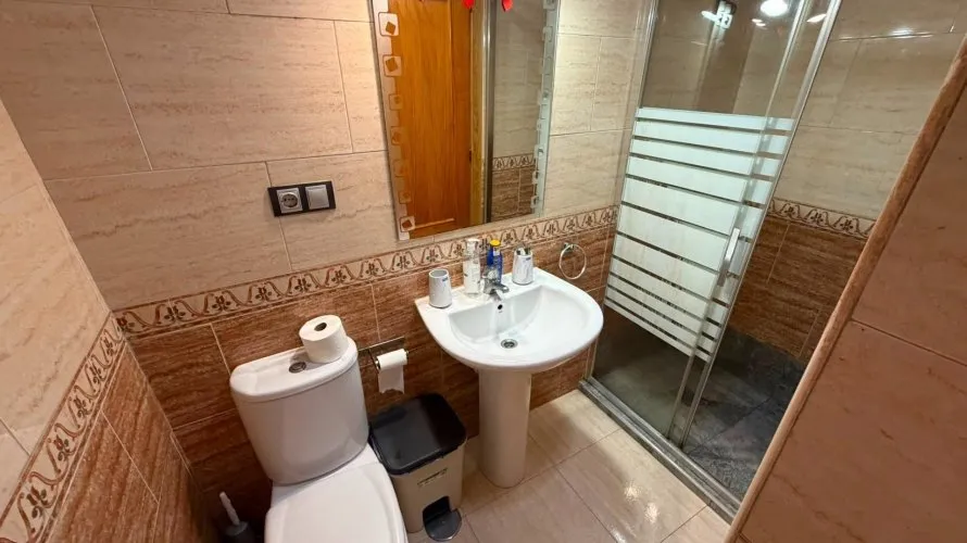 Apartamento de 2 dormitorios en Torrevieja, España No. 1564 № 23