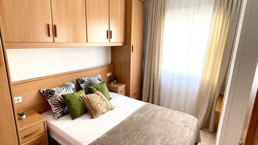 Apartamento de 1 dormitorio en Torrevieja, España No. 1473 № 4