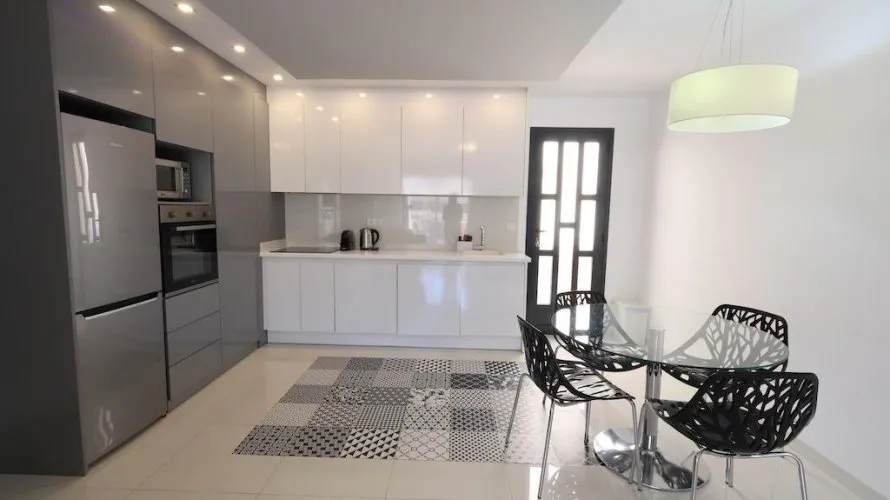 Apartamento de 2 dormitorios en Pilar de la Horadada, España No. 1346 № 20