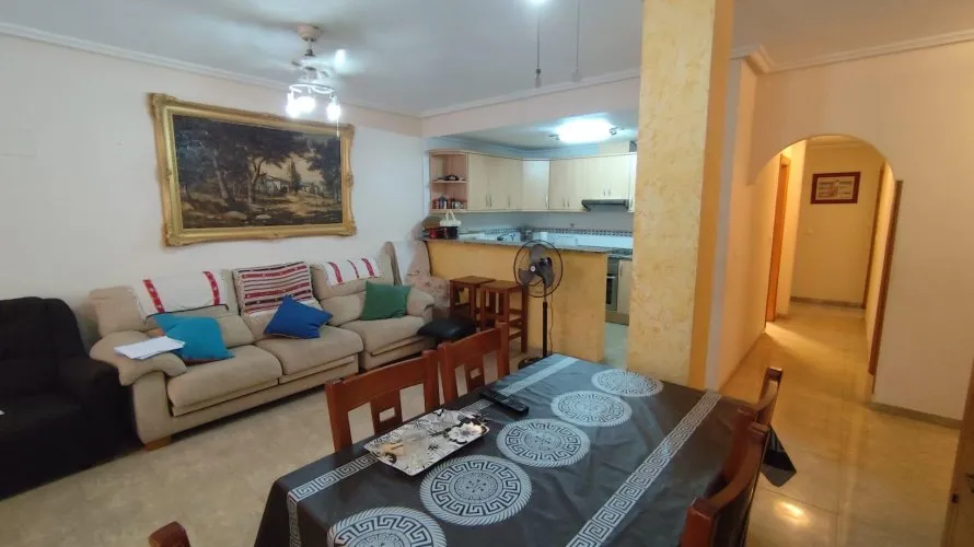 Apartamento de 4 dormitorios en Torrevieja, España No. 1390 № 12
