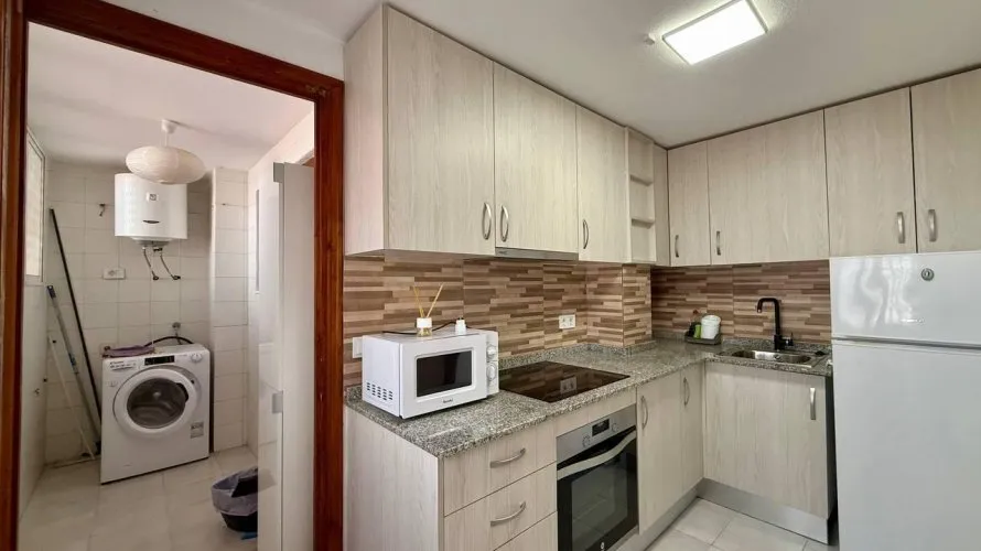 Apartamento de 2 dormitorios en Torrevieja, España No. 1538 № 8